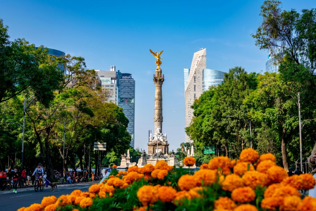Circuitos por México 2026: Corazón colonial y tesoros naturales (sin aéreos)